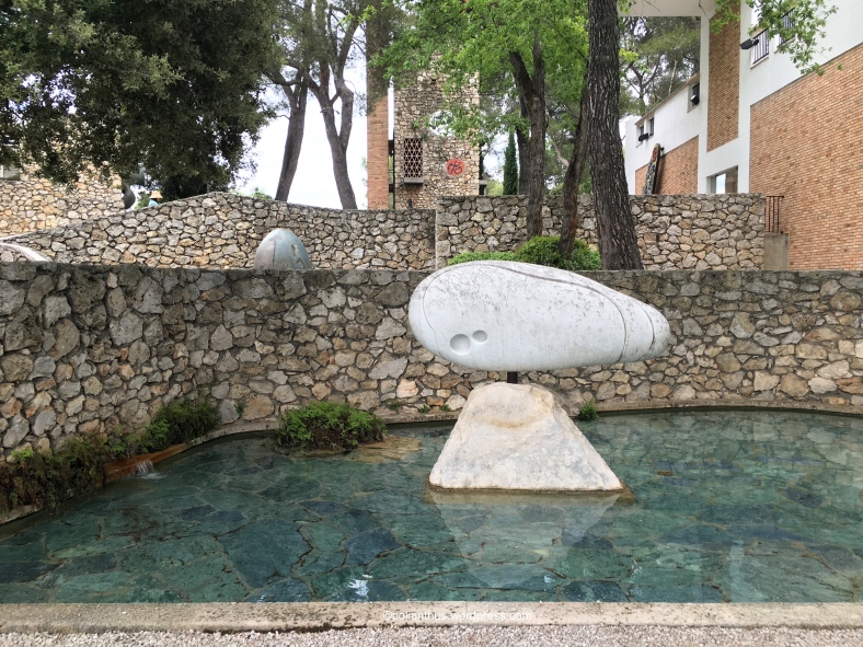 Polianthus Fondation Maeght Fountain